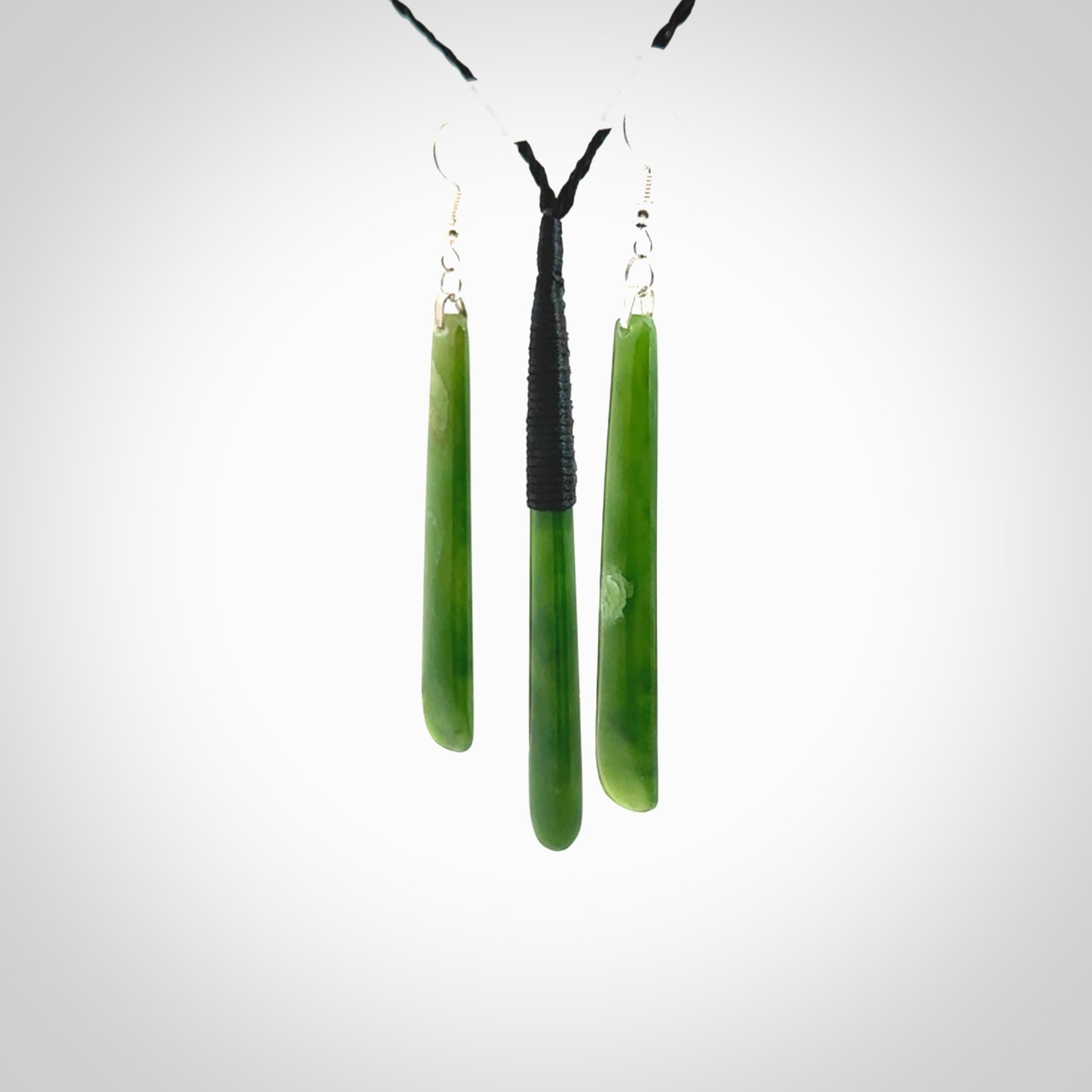 Large New Zealand Kahurangi Pounamu Jade Drop pendant and matching drop earrings. Hand carved from a lovely piece of local New Zealand Kahurangi. Matching necklace and earrings hand carved by Aaron Tabak.