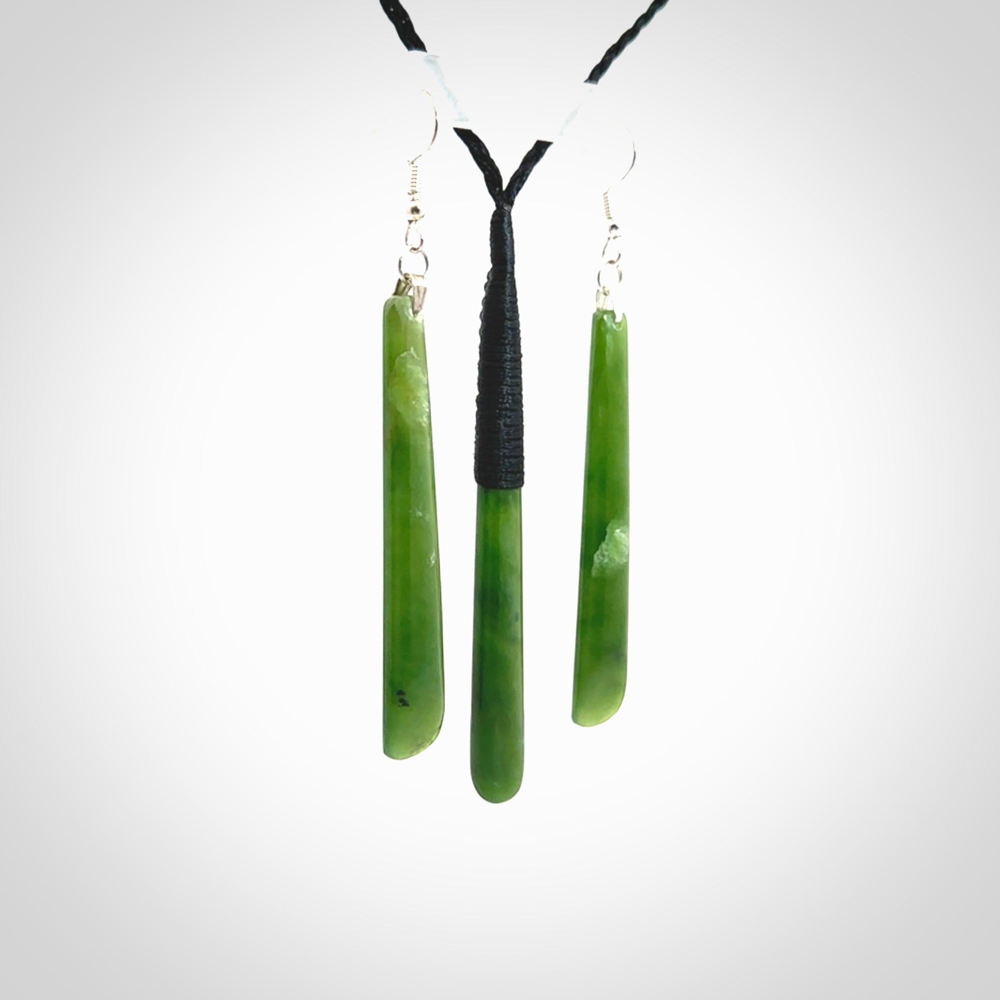 Large New Zealand Kahurangi Pounamu Jade Drop pendant and matching drop earrings. Hand carved from a lovely piece of local New Zealand Kahurangi. Matching necklace and earrings hand carved by Aaron Tabak.