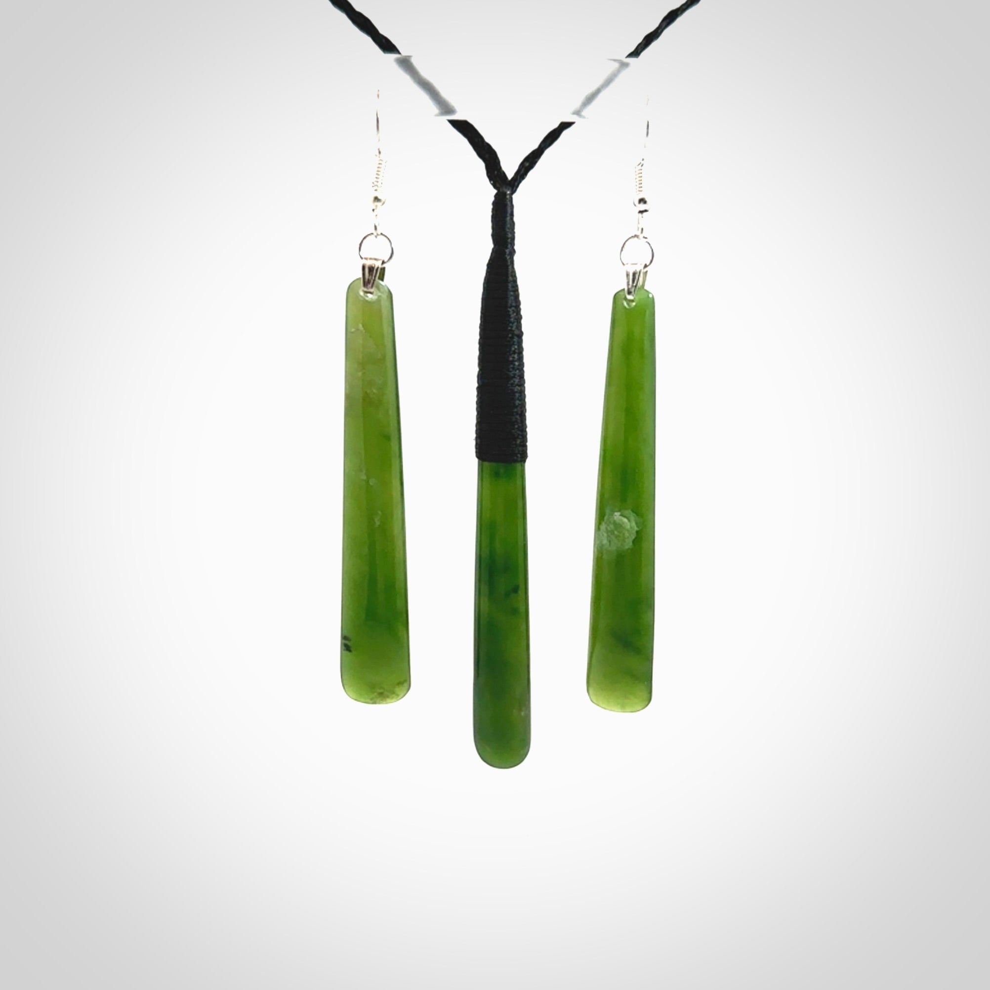 Large New Zealand Kahurangi Pounamu Jade Drop pendant and matching drop earrings. Hand carved from a lovely piece of local New Zealand Kahurangi. Matching necklace and earrings hand carved by Aaron Tabak.