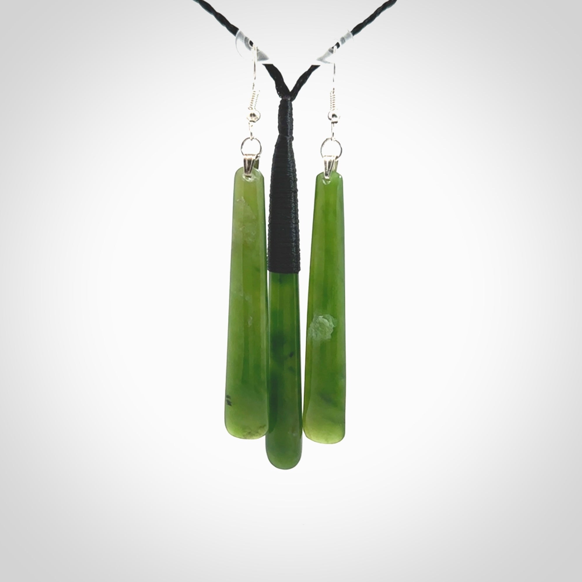 Large New Zealand Kahurangi Pounamu Jade Drop pendant and matching drop earrings. Hand carved from a lovely piece of local New Zealand Kahurangi. Matching necklace and earrings hand carved by Aaron Tabak.