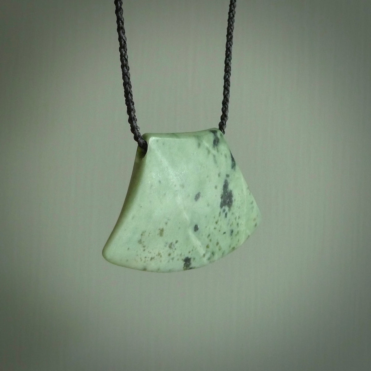 HAND CARVED NEW ZEALAND JADE CONTEMPORARY PENDANT JADE SHIELD NECKLACE ...