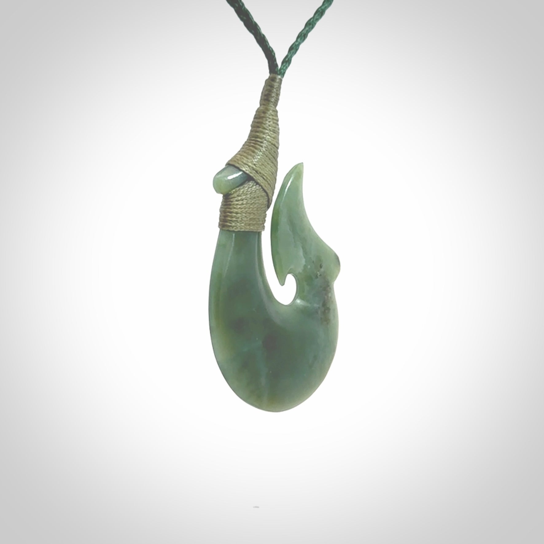 Hand carved New Zealand Jade Hook pendant. New Zealand Jade hook necklace. Real New Zealand Pounamu hook pendant for men and women. Free worldwide delivery.